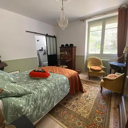 לינה וארוחת בוקר My Lilifab